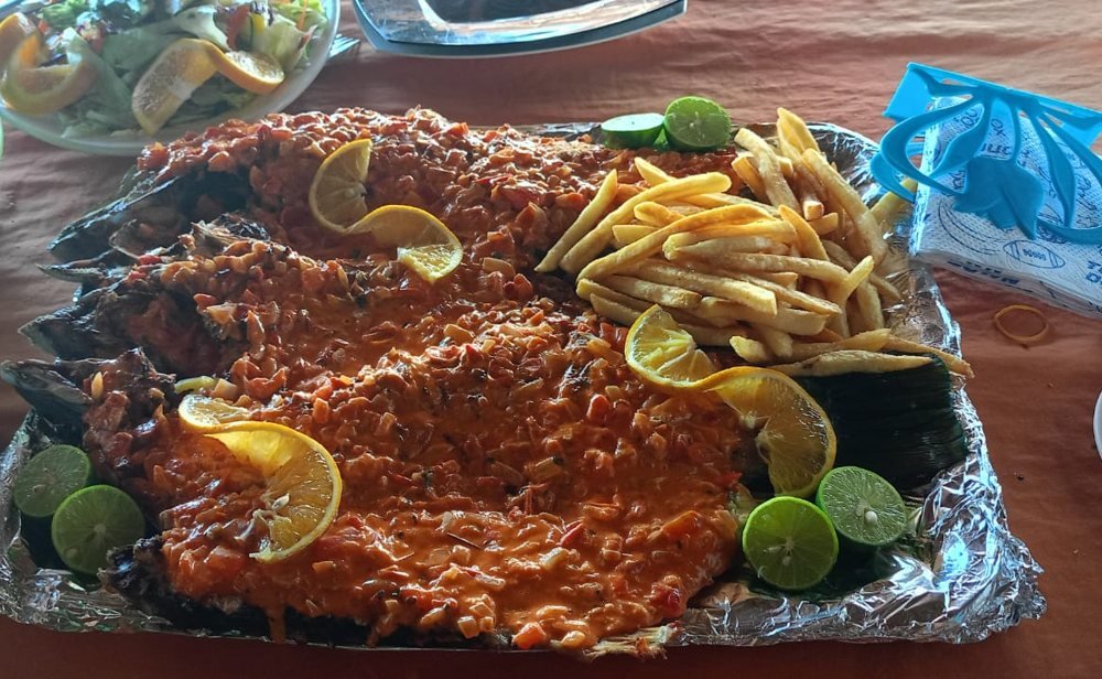 Pescado a la diabla con papas
